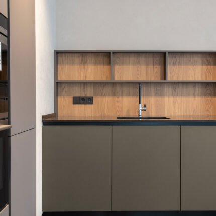 HG/HF 5105 (Bronze Gold)