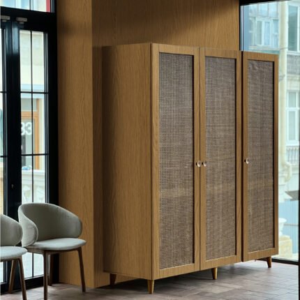 UG/UF 6515 (Soft Walnut)